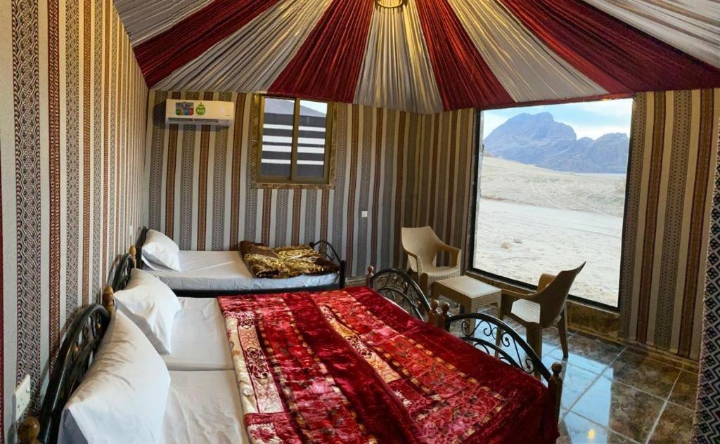 Scarlet Luxury Camp Wadi Rum Exterior photo