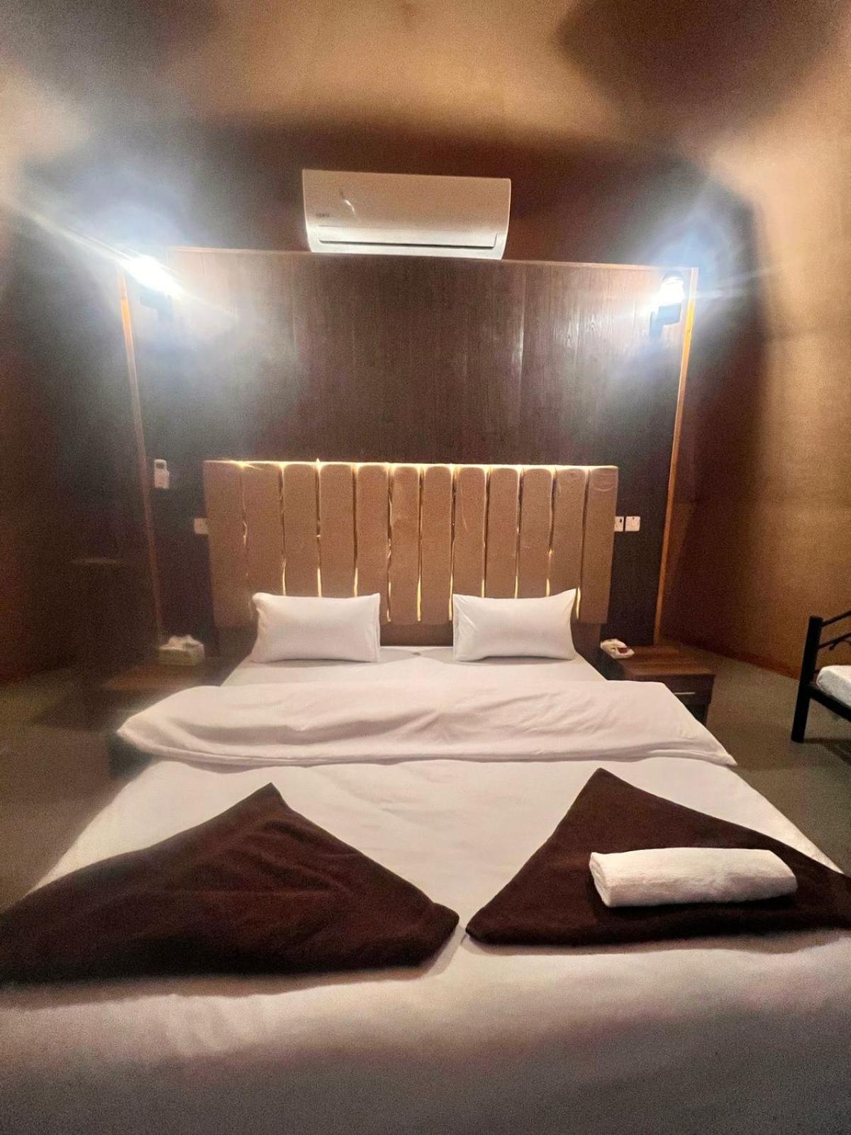 Scarlet Luxury Camp Wadi Rum Exterior photo